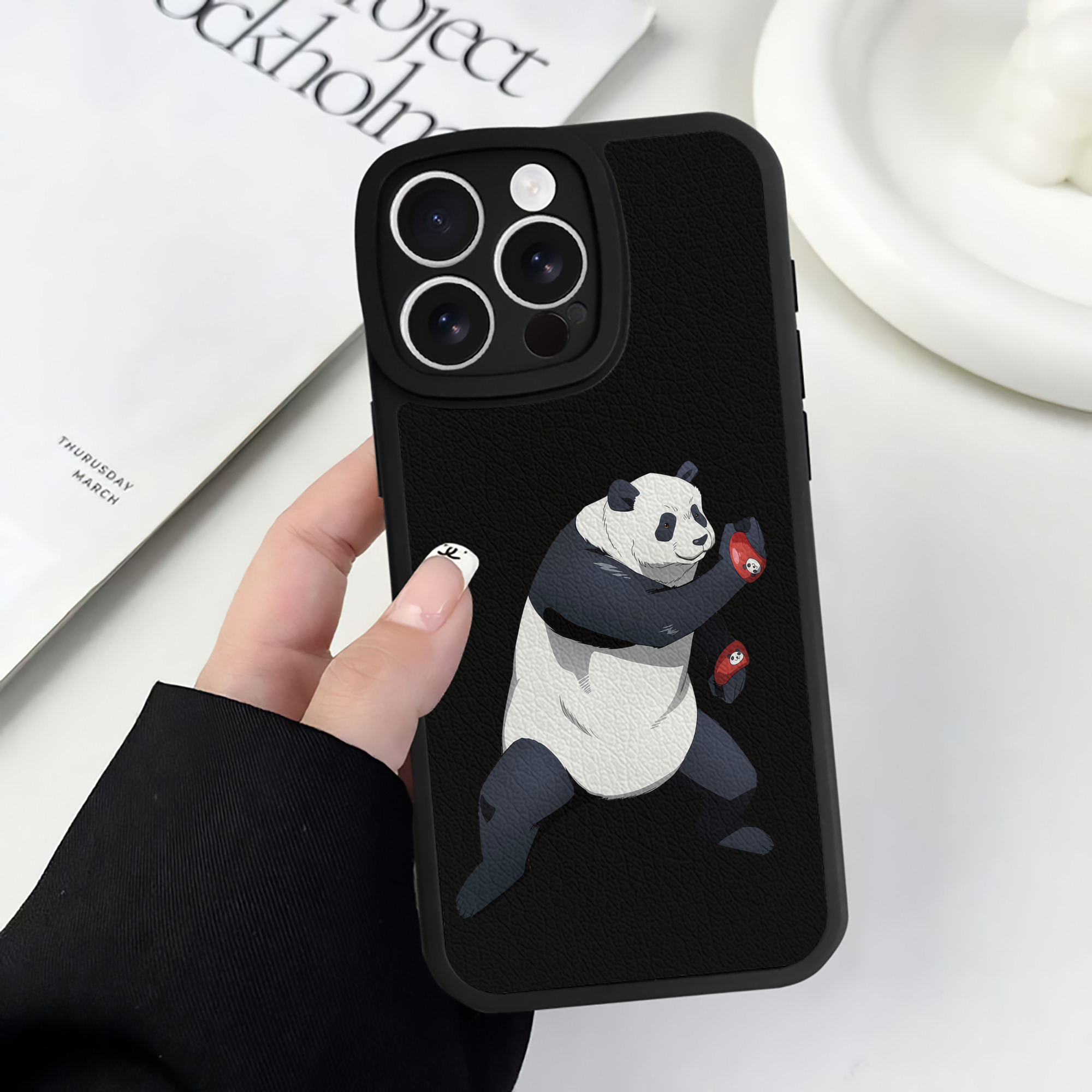 （画像用） 呪術廻戦 Jujutsu Kaisen 【iPhone 16シリーズ対応】シリコンスマホケース（レザー調） 材質：シリコン